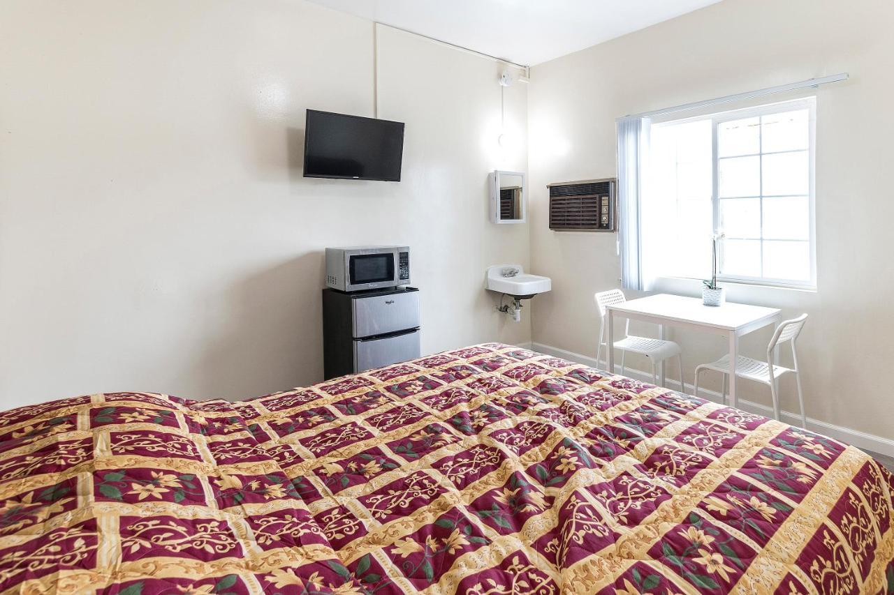 Pride Hotel Commerce Eksteriør billede